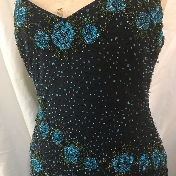 New exquisite Embroidery evening Dress - Picture 3 of 5